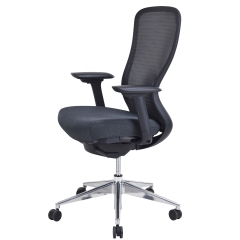 Chaise ergonomique noire sans têtière, dossier en maille et base chromée - Confort