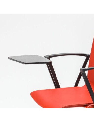 Chaise empilable avec ou sans accoudoirs