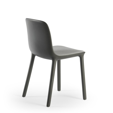 Chaise extérieure en plastique recyclé – modèle Freya monobloc