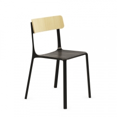 Ruelle Veranda – Chaise de café design en métal avec dossier plastique, idéale pour les vérandas et terrasses couvertes