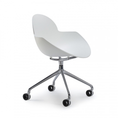Chaise Cookie à roulettes avec piètement étoile pivotant