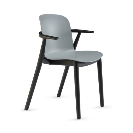 Chaise en plastique avec piètement bois et accoudoirs – Relief