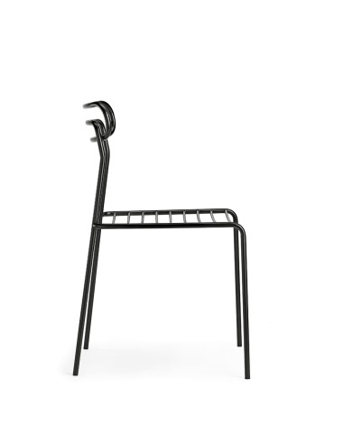 chaise de terrasse empilable uti design minimaliste