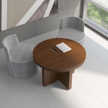 Table basse en bois foncé avec sièges visiteurs gris