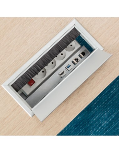 Option possible : médiabox intégrée au plateau de la table