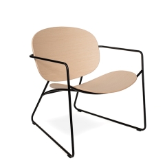 Tondina – Chaise lounge design au style épuré, parfaite pour les espaces détente ou d’accueil modernes