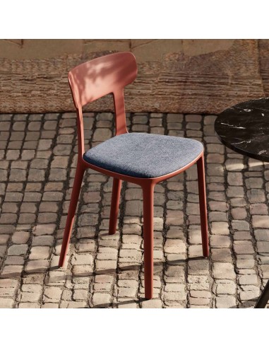 Chaise Canova minimaliste pour extérieur en plastique recyclé