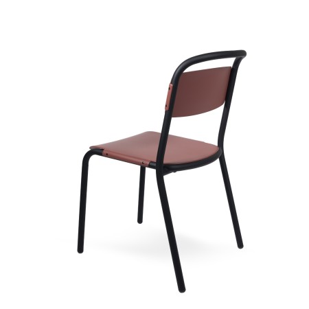 Chaise Skol empilable – mobilier extérieur en plastique recyclé