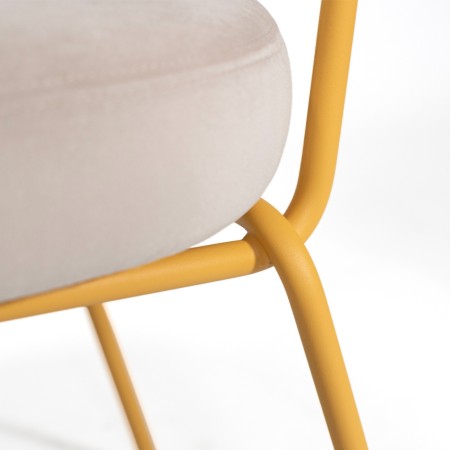 Takumi – Chaise en tissu au design moderne, parfaite pour une décoration intérieure soignée et confortable