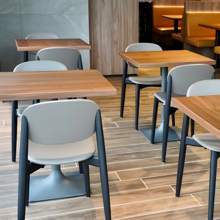 Chaise Harmo salle de pause en bois avec assise tissu