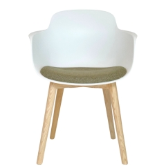 Chaise coque plastique avec assise tissu et pieds bois – Sicla