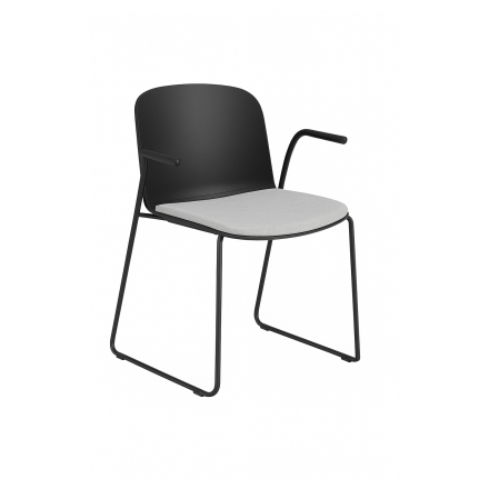 Chaise Relief traîneau avec accoudoirs ouverts et tissu