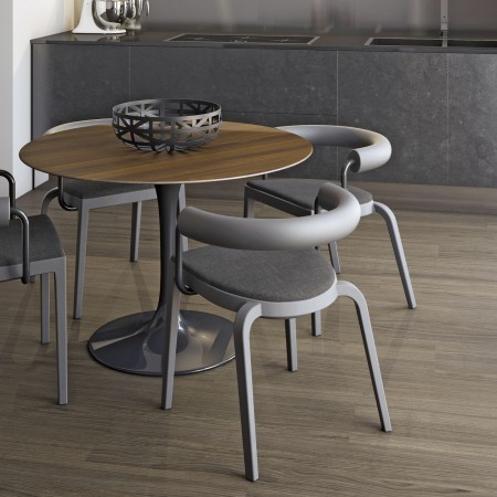 Chaise BI 20’s en plastique noir avec assise rembourrée tissu gris clair 2