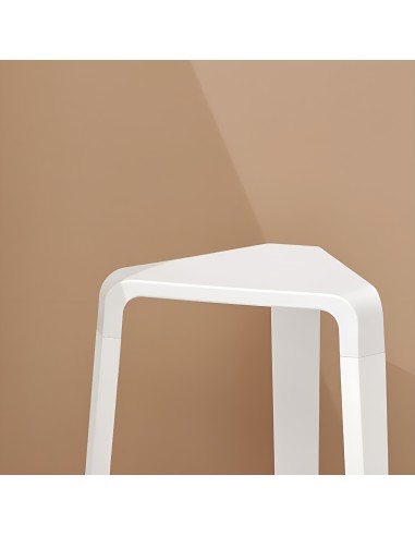 assise du tabouret de cuisine Picapau - plastique et hêtre teint en blanc