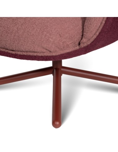 Zoom sur base fixe 4 branches rouge oxide du fauteuil design Bombom