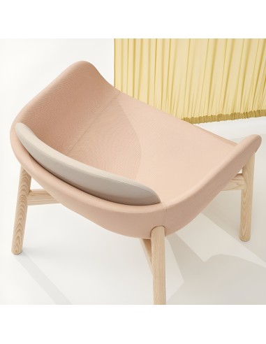Chaise confortable rembourrée pour salle d'accueil, rose et bois - PEB low back