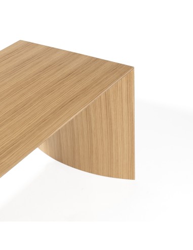 Finition en chêne naturel du banc MUSEUM