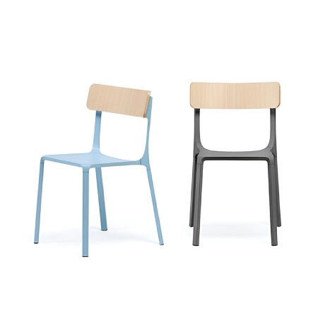 Chaises Ruelle en différents coloris - aluminium peint et dossier en bois