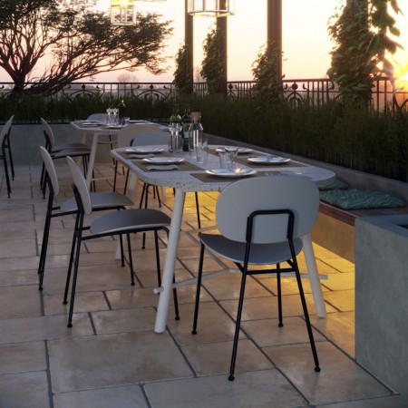 Tondina Pop – Mobilier moderne en plastique et métal, pratique et esthétique