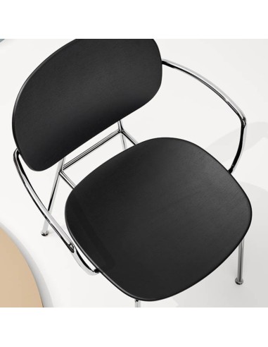 Chaise Tondina avec accoudoirs en bois chêne et acier chromé vu de en haut - bois teinté contemporain - Tondina