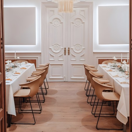 chaise design avec pieds traîneau en acier - Loop Mono blanche 2