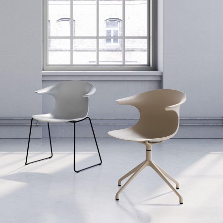 Chaise pivotante Loop Mono 4 Star avec coque en plastique beige et base alu