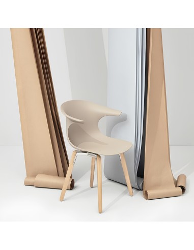 Chaise Loop Mono en beige pour bureau et salle d'attente - plastique et bois