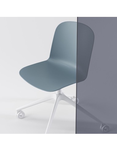 Chaise de bureau en plastique et acier avec roulettes pivotante en bleu - relief