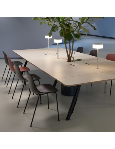 chaise Pure Loop Mono pour espace de travail ou restauration – coloris rouge et noir