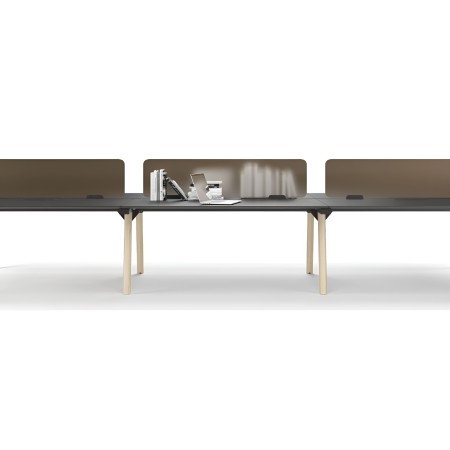 Bench de bureau noir avec pieds bois et séparateurs bruns