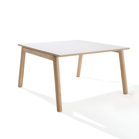 Petite table de réunion Nova Wood avec pieds en bois massif