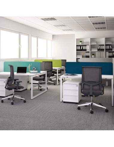 Écrans acoustiques colorés pour bureaux open space – ambiance collaborative moderne