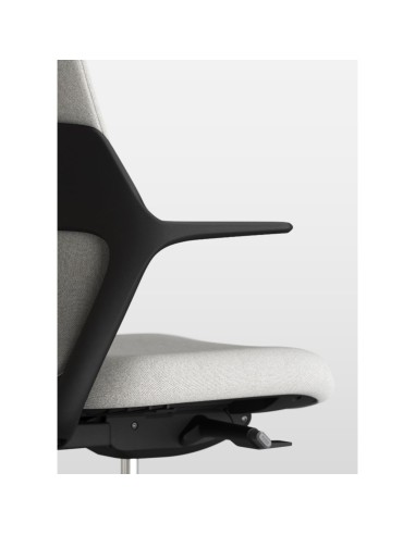 Zoom sur base noire de chaise de bureau
