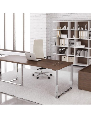 Chaise de direction North Cape avec accoudoirs plastique dans un bureau moderne