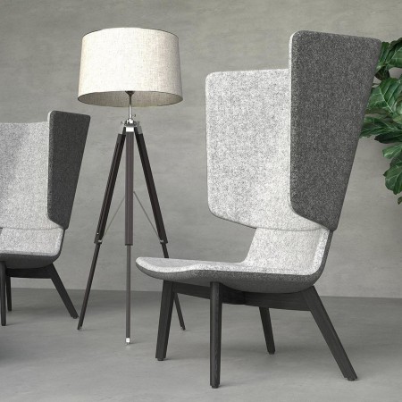 Espace d’accueil avec fauteuils TWIST&SIT et lampe moderne