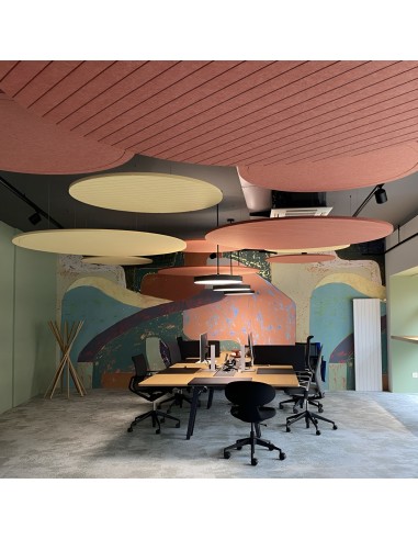 Panneaux ronds acoustiques pour plafonds de bureaux avec finition lisse ou rayée