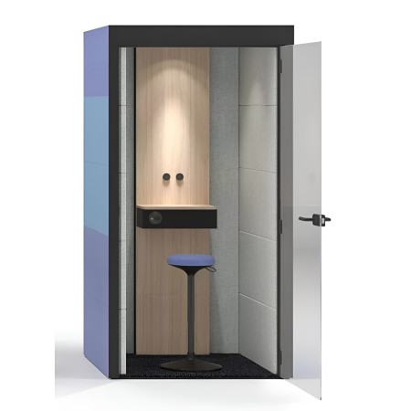 Chaise haute en tissu bleu dans cabine acoustique 1 place