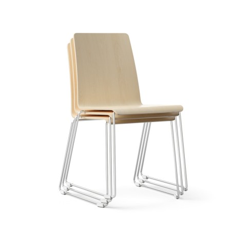 Chaise Moon Wood en position individuelle, vue d’angle – Moon Wood