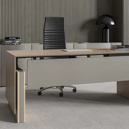 Exemple d'agencement avec bureau direction réglable MOTION Executive