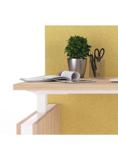 Bureau bois clair avec cloison jaune