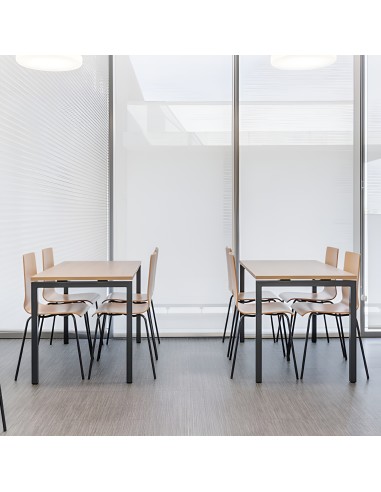 Chaises MOON en bois et métal noir style fin et épuré pour salle de repos