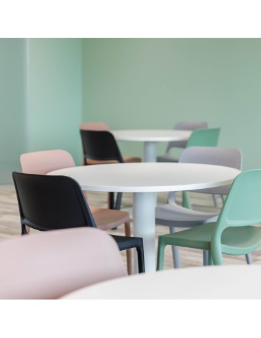 Chaises Polytone-O en plastique pour salle de repos pro