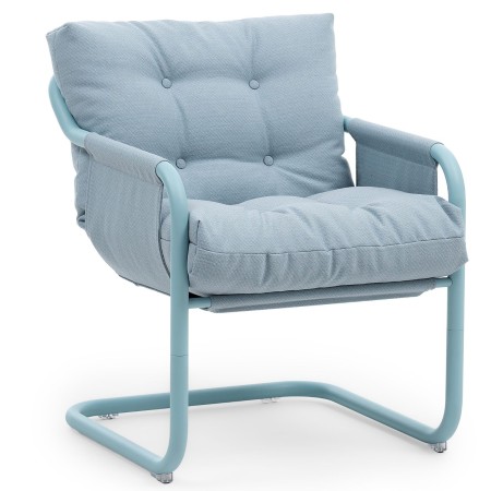 Chaise Barbara en tissu bleu clair, vue de trois quarts – Barbara