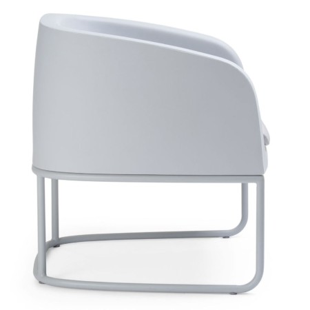 Fauteuil Gummy Bear en plastique recyclé blanc, vue avant rapprochée – Gummy Bear