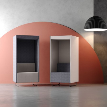 Deux fauteuils Quadra gris et noir avec isolement phonique – Quadra