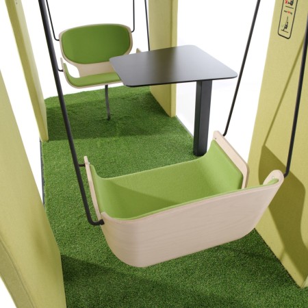 Détail des assises et dossiers du Social Swing vert – Social Swing