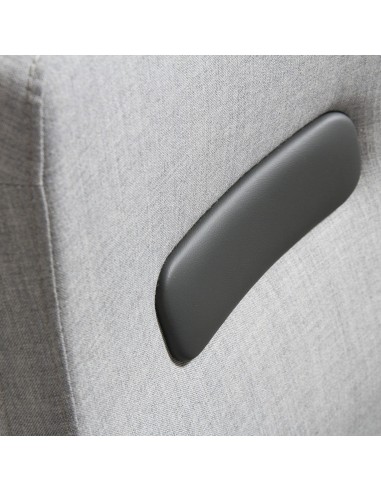 Détail accoudoir du fauteuil Umm gris clair – Umm