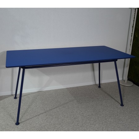 Table de conférence New School de MDD - déstockage exposition