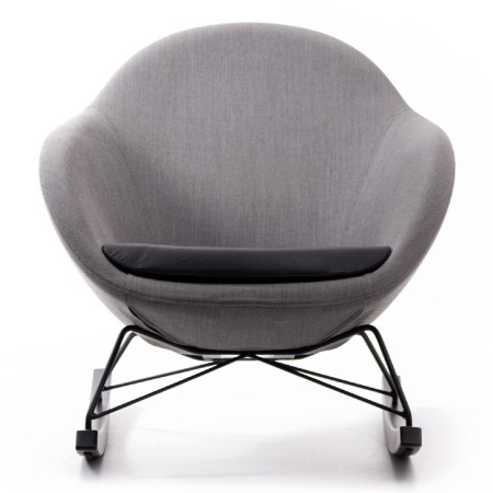 Vue avant du fauteuil Vieni gris – Vieni