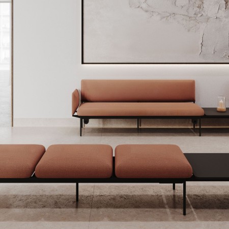 Aménagement d’attente avec canapés modulaires Fora Care, assises et dossiers rembourrés – Fora Care